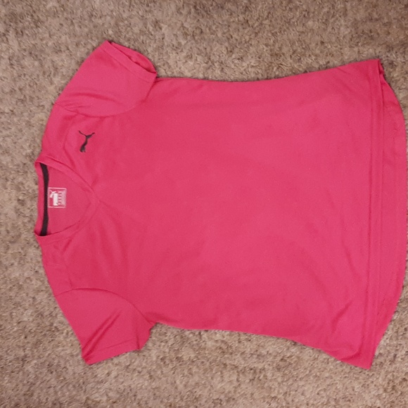 Puma athletic shirt - Picture 1 of 3